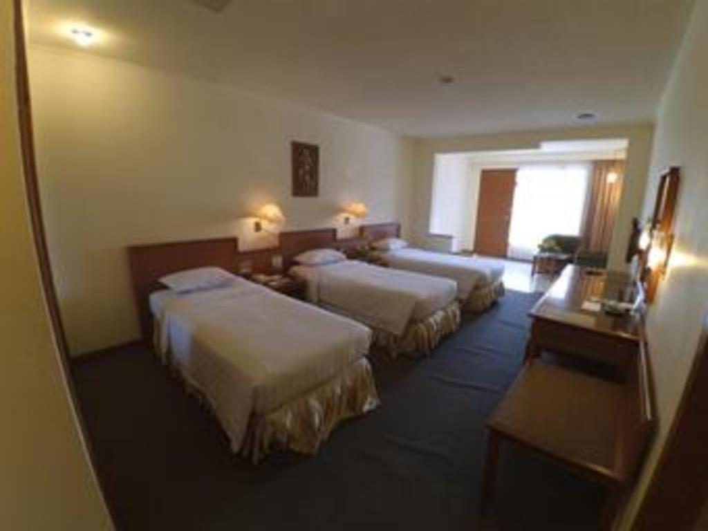 Purnama Hotel Batu  Exterior photo